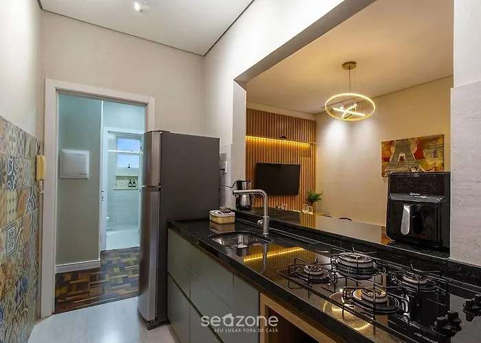 Apto. C/ Balcón En Centro De Poa Iia0102 Apartamento