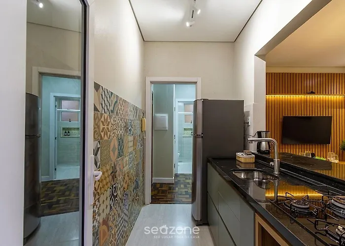 Apartamento Apto. C/ Balcón En Centro De Poa Iia0102 Porto Alegre